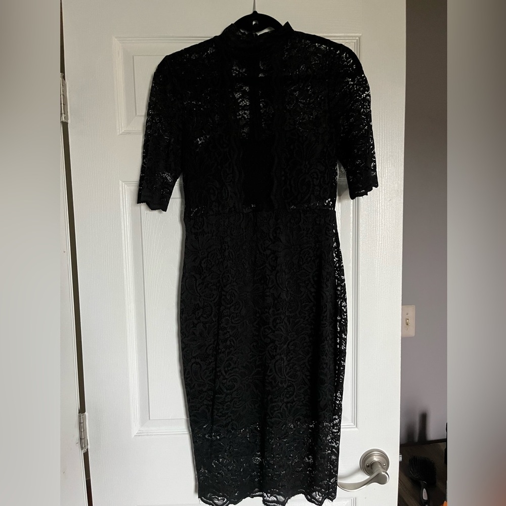 Express lace dress